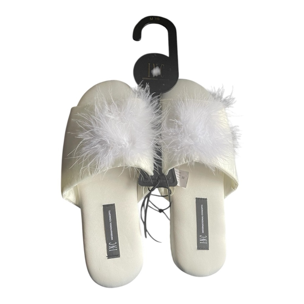 INC Women’s Size M 7-8 White Feathered Slippers